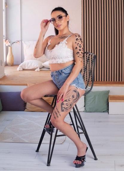 Bella - Bild 3 von 8