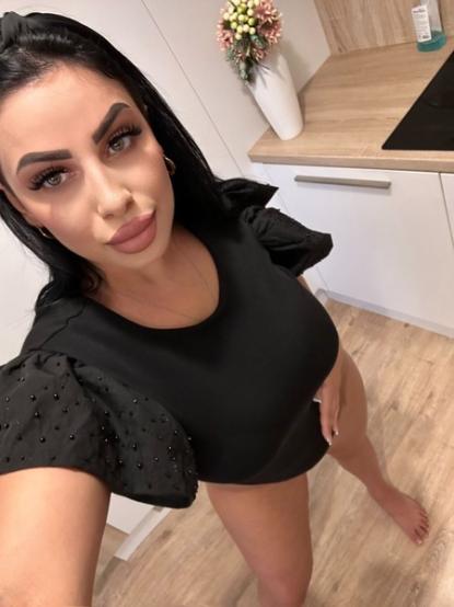 MILANA  - Bild 3 von 6